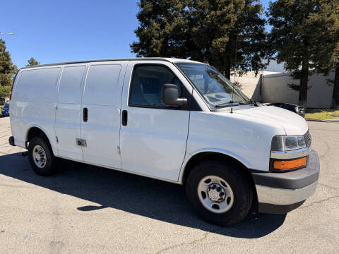 2020 Chevrolet Express 2500