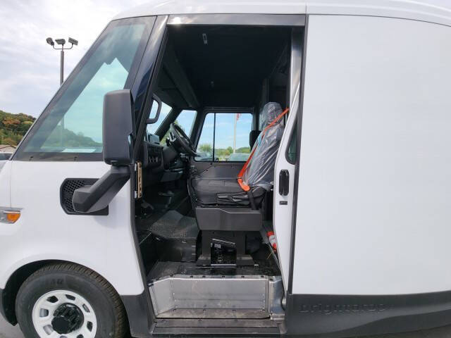 2025 Chevrolet BrightDrop 400