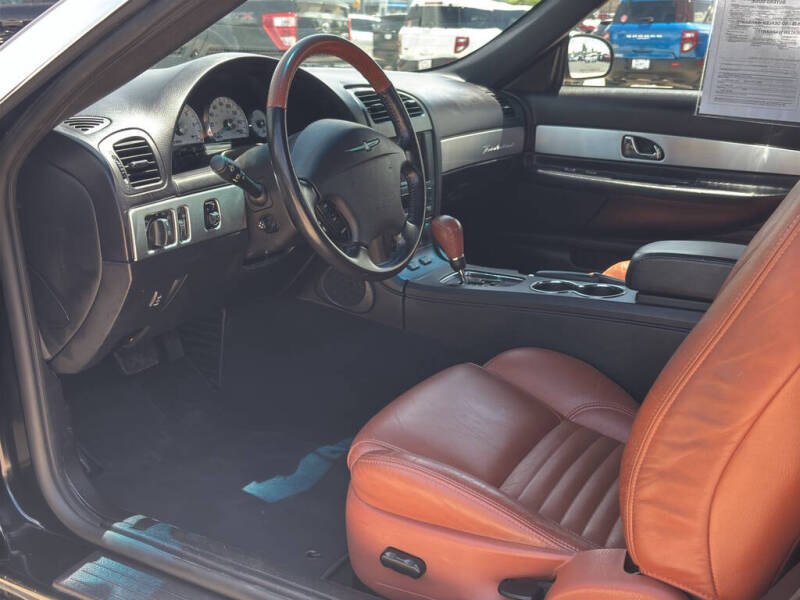 2003 Ford Thunderbird