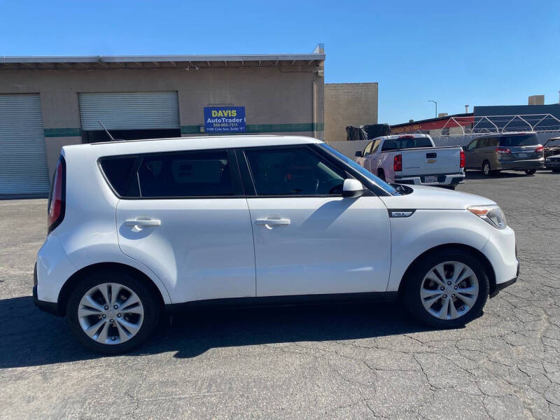 2015 Kia Soul +