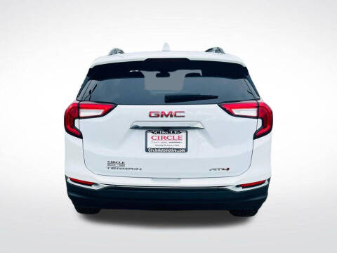 2023 GMC Terrain AT4
