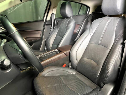 2017 Mazda MAZDA3 Grand Touring