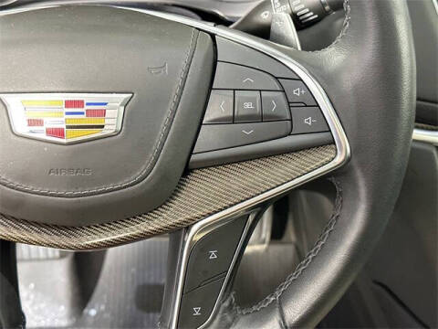 2024 Cadillac XT5 Sport