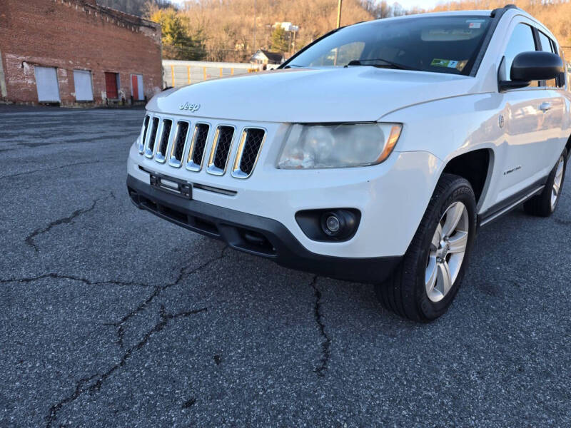2012 Jeep Compass Limited's photo