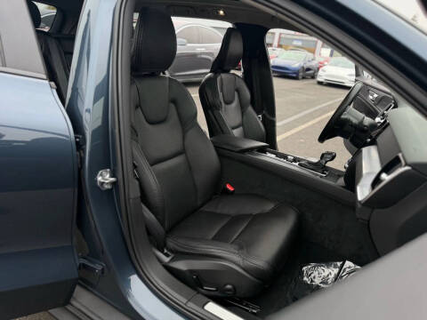 2020 Volvo V60 Cross Country T5