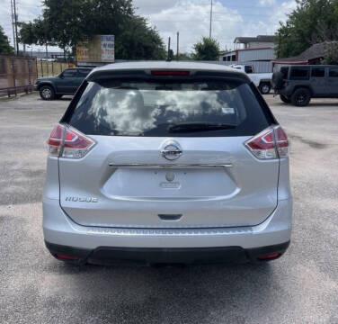 2015 Nissan Rogue S