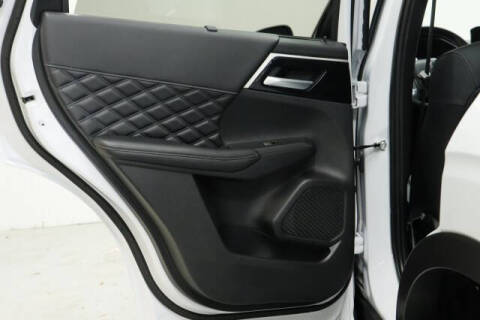 2024 Mitsubishi Outlander SEL