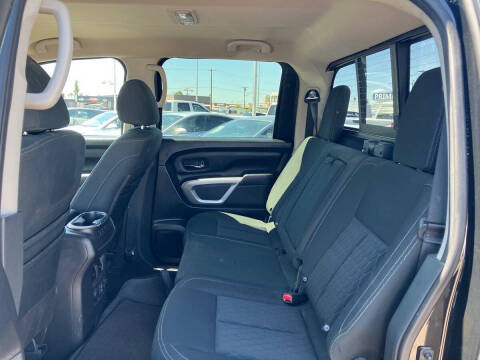 2019 Nissan Titan SV