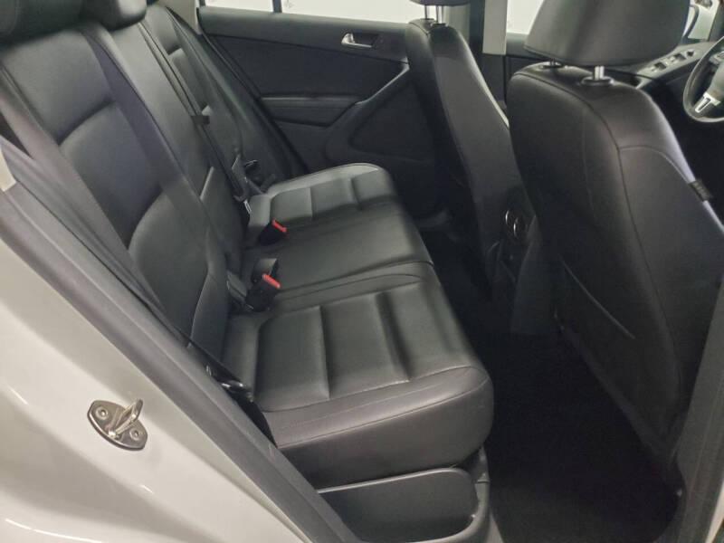 2016 Volkswagen Tiguan 2.0T SE