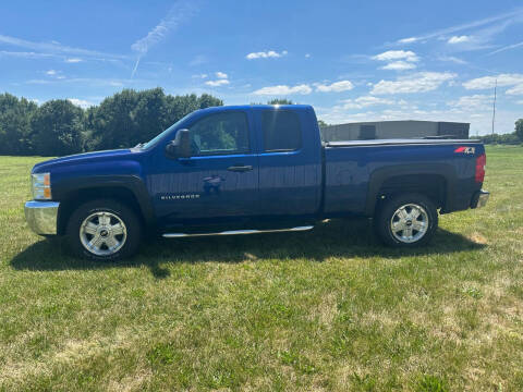 2013 Chevrolet Silverado 1500 for sale at Wendell Greene Motors Inc in Hamilton OH