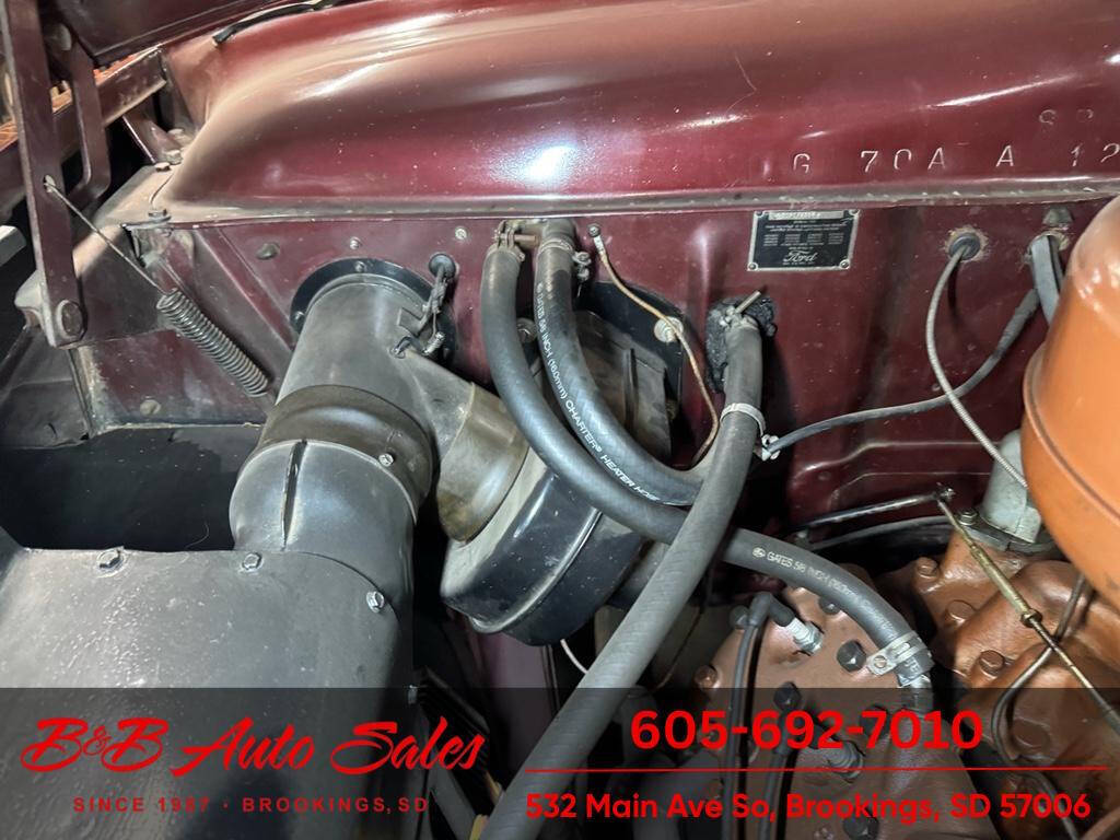 1950 Ford Deluxe 41