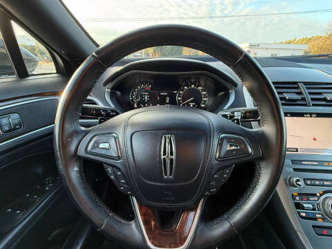 2017 Lincoln MKZ Select