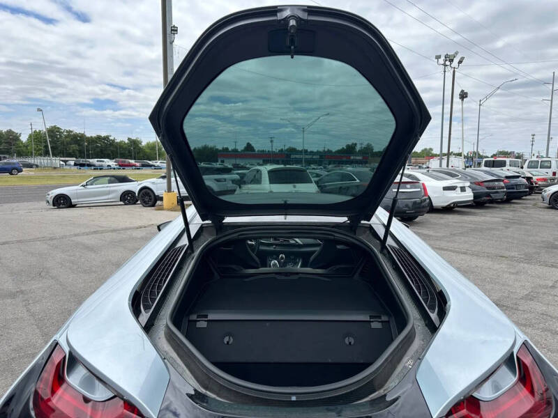 2016 BMW i8