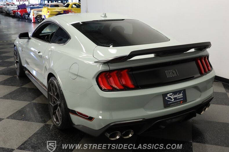 2022 Ford Mustang Mach 1