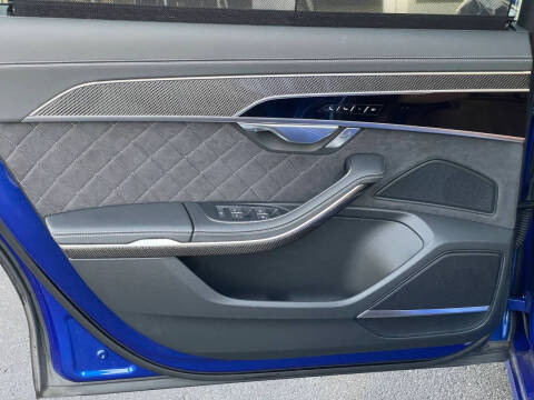 2023 Audi S8 4.0T quattro