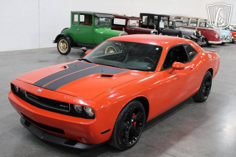 2009 Dodge Challenger SRT8