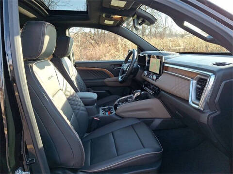 2024 GMC Canyon Denali