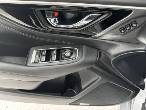 2022 Subaru Legacy Limited XT