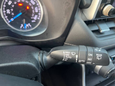 2021 Toyota RAV4 Hybrid XLE Premium