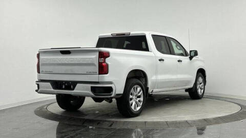 2023 Chevrolet Silverado 1500 Custom