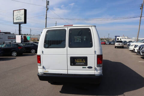 2011 Ford E-Series E-250