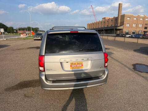 2016 Dodge Grand Caravan SXT