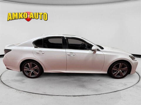 2017 Lexus GS 200t