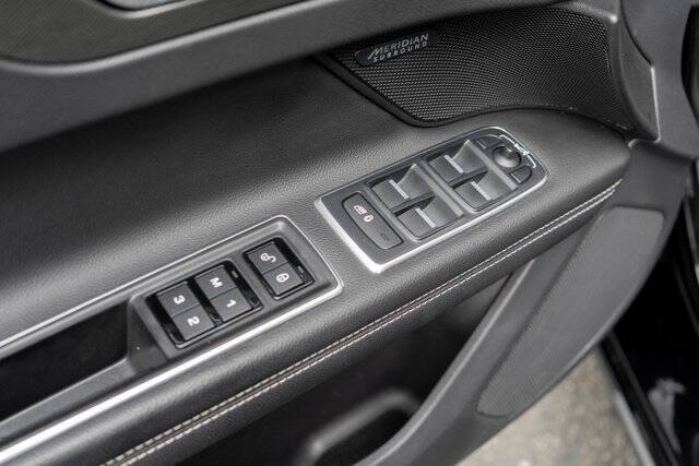 2018 Jaguar XF Sportbrake 11