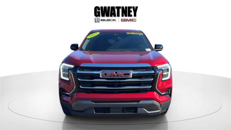 2025 GMC Terrain Elevation's photo