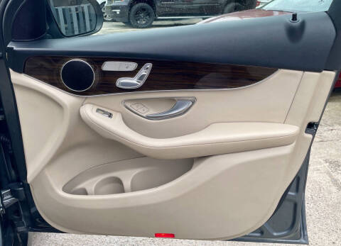 2019 Mercedes-Benz GLC GLC 300