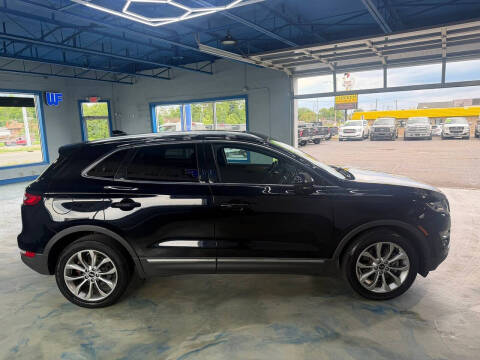 2019 Lincoln MKC Select