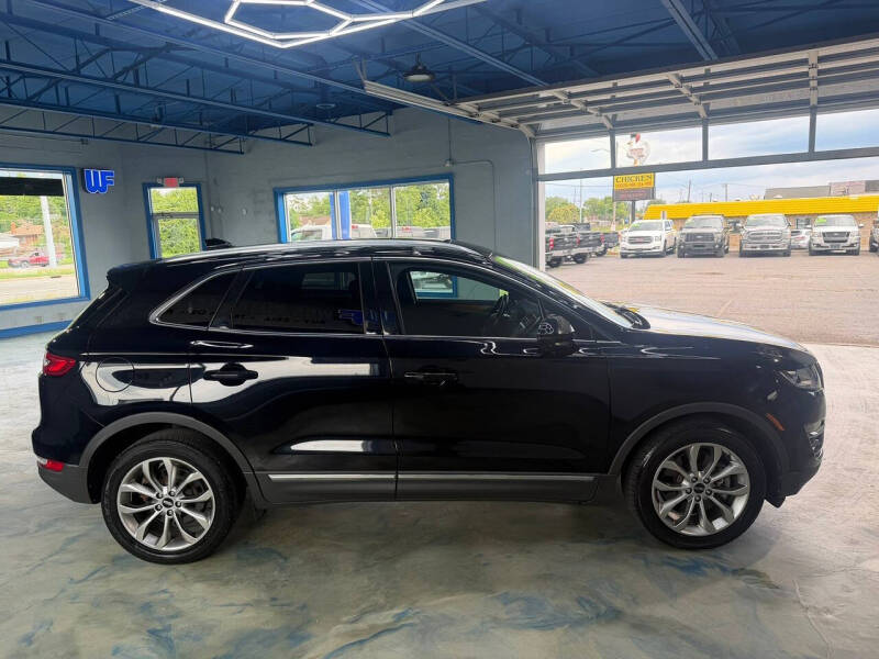 2019 Lincoln MKC Select