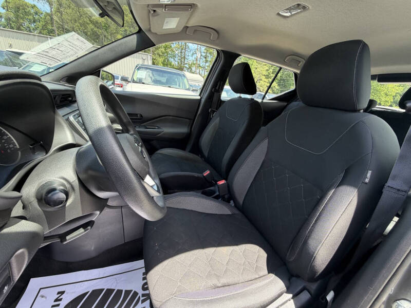 2020 Nissan Kicks S