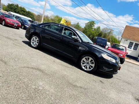 2010 Ford Taurus for sale at New Wave Auto of Vineland in Vineland NJ