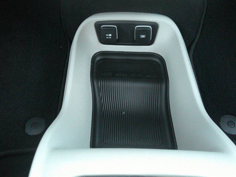 2017 Chrysler Pacifica Hybrid Touring Plus