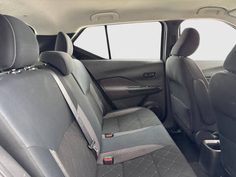 2018 Nissan Kicks S