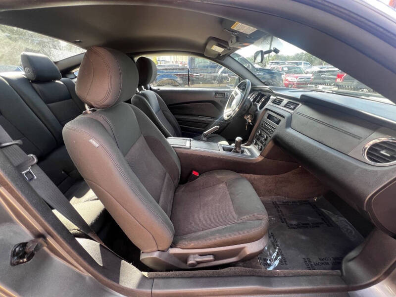 2014 Ford Mustang V6