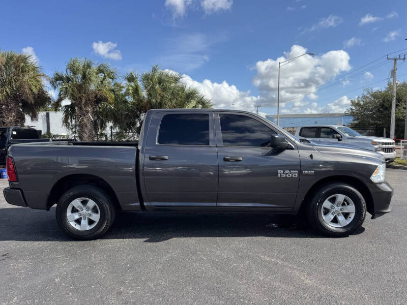 2017 RAM 1500 Express