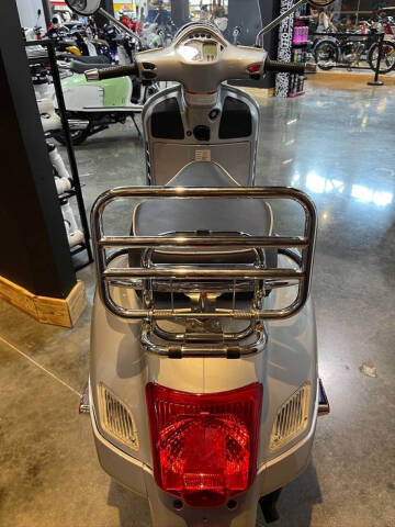 2007 Vespa GTS 250 IE