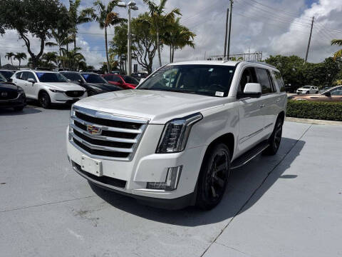 2018 Cadillac Escalade Luxury