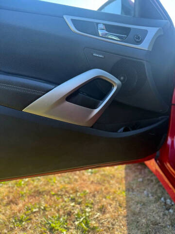 2016 Hyundai Veloster