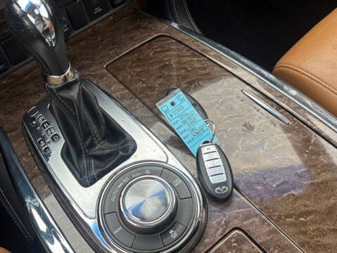 2016 Infiniti QX80