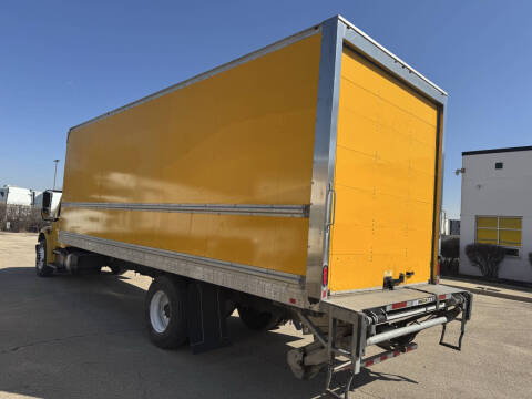 2019 Freightliner M2 106