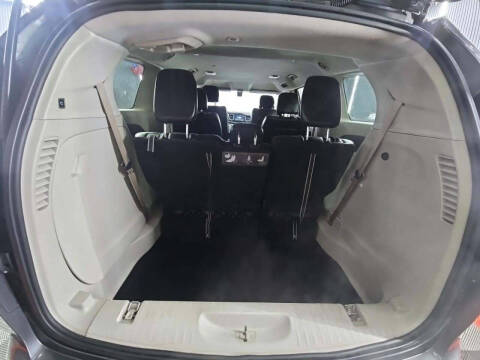 2020 Chrysler Voyager LXi