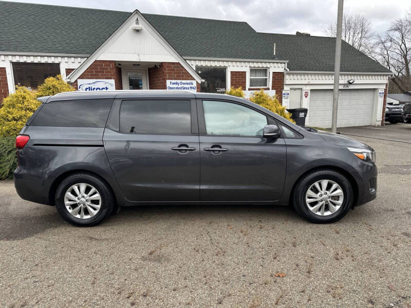 2016 Kia Sedona LX
