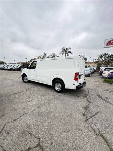 2016 Nissan NV 1500 S