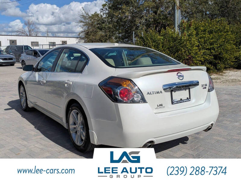 2011 Nissan Altima 3.5 SR