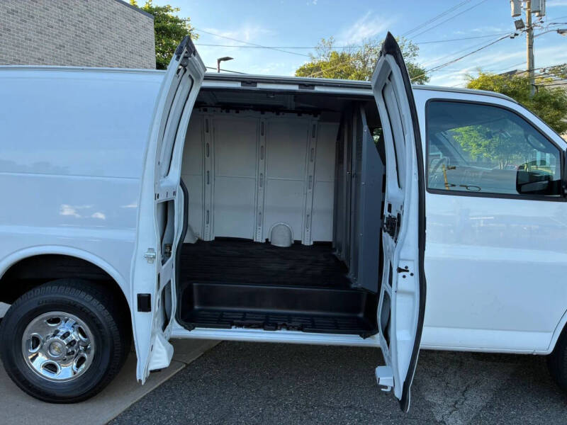 2013 Chevrolet Express 2500
