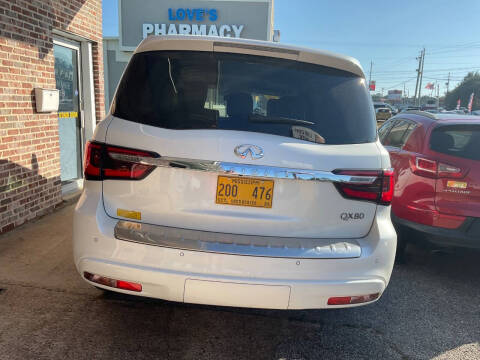 2019 Infiniti QX80 Luxe