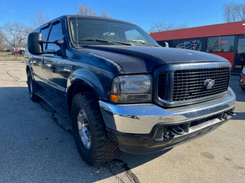 2000 Ford Excursion for sale at ROADSTAR MOTORS in Liberty Township OH